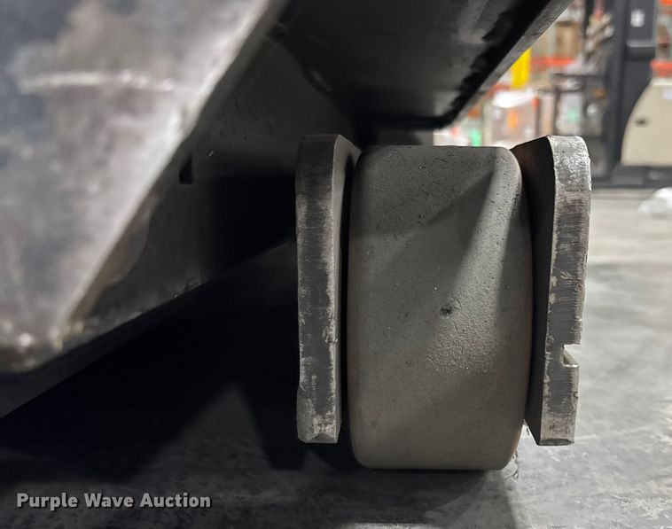 image for item DU0372 2017 Crown SP3500-30 order picker