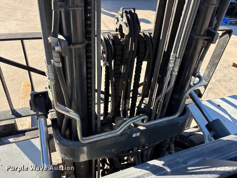 image for item DU0373 2016 UniCarriers PF80YLP forklift