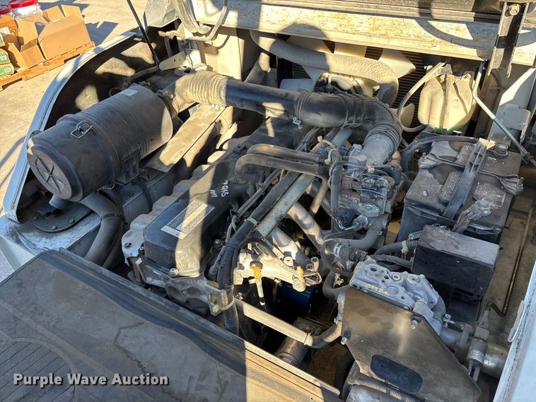 image for item DU0373 2016 UniCarriers PF80YLP forklift