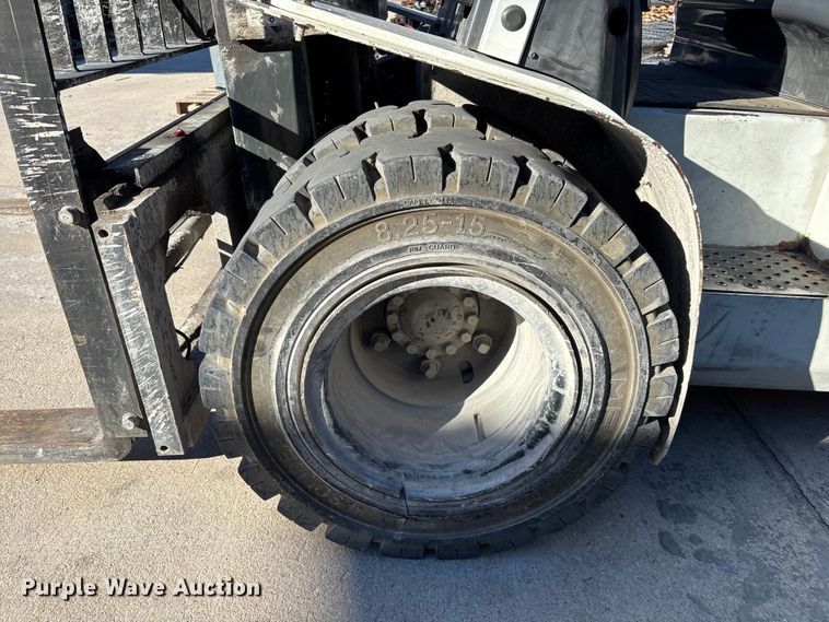 image for item DU0373 2016 UniCarriers PF80YLP forklift