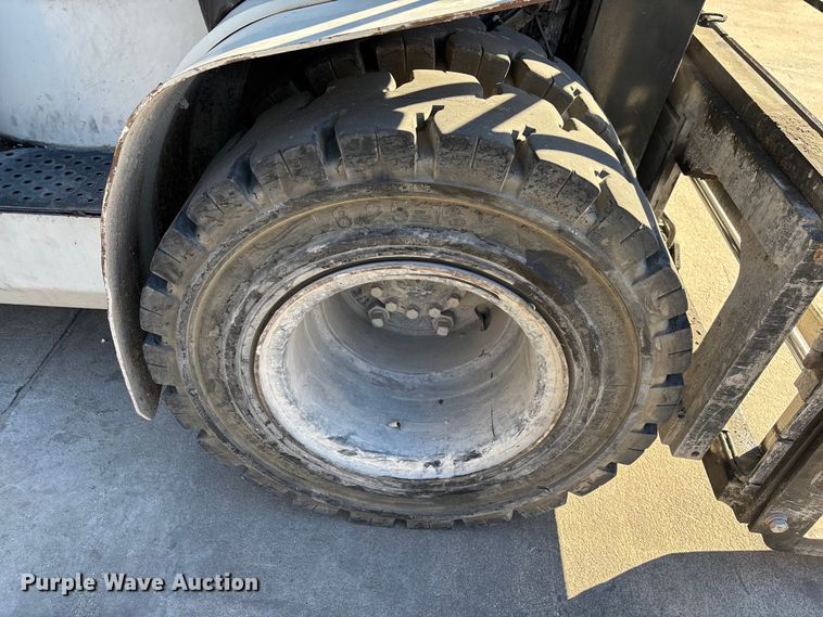 image for item DU0373 2016 UniCarriers PF80YLP forklift