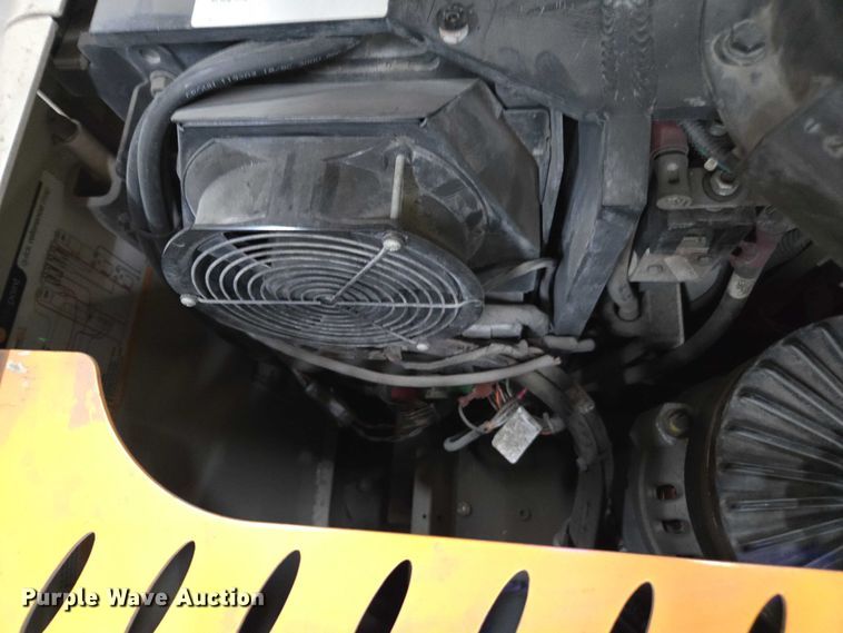 image for item DU2664 2016 Crown SP3520-30 order picker