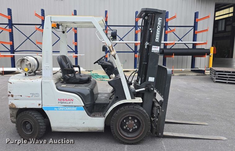 image for item DU2665 2015 Nissan PF70 forklift