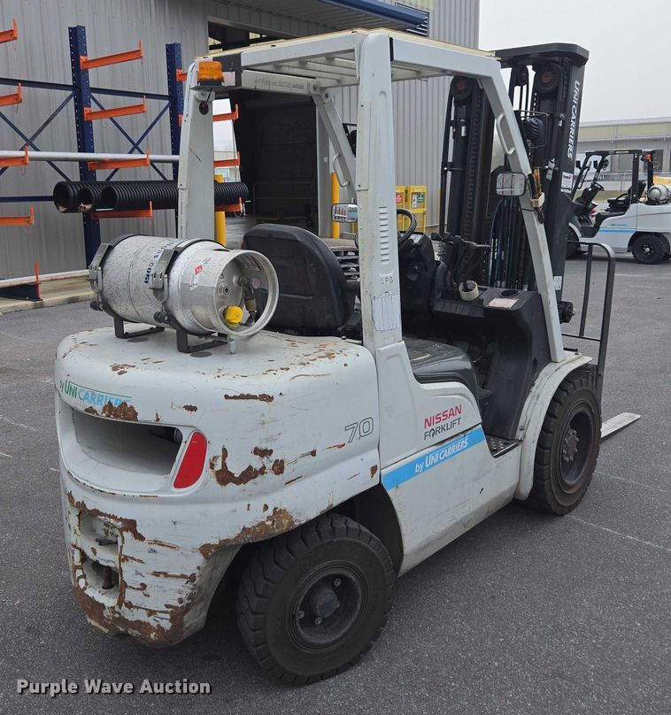 image for item DU2665 2015 Nissan PF70 forklift