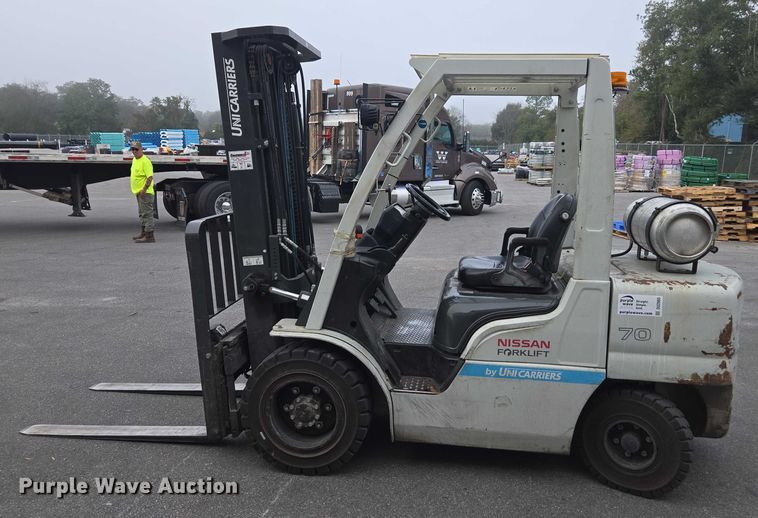 image for item DU2665 2015 Nissan PF70 forklift
