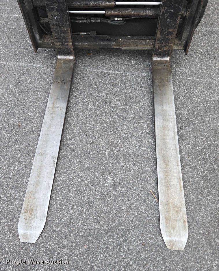 image for item DU2665 2015 Nissan PF70 forklift