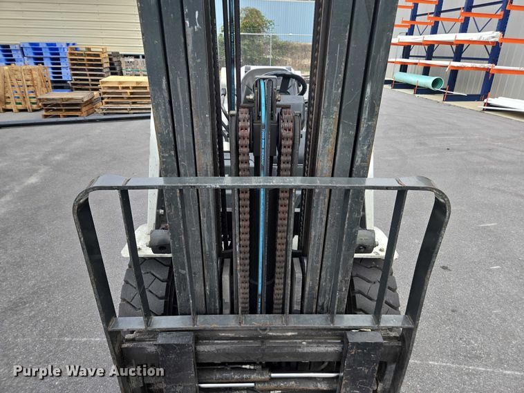 image for item DU2665 2015 Nissan PF70 forklift