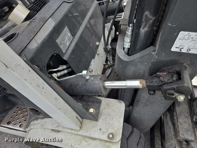 image for item DU2665 2015 Nissan PF70 forklift