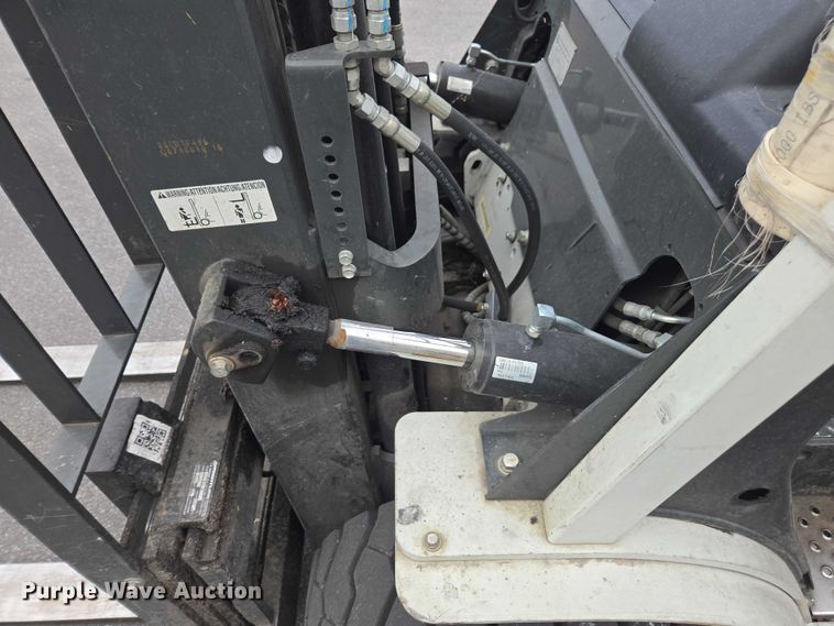 image for item DU2665 2015 Nissan PF70 forklift