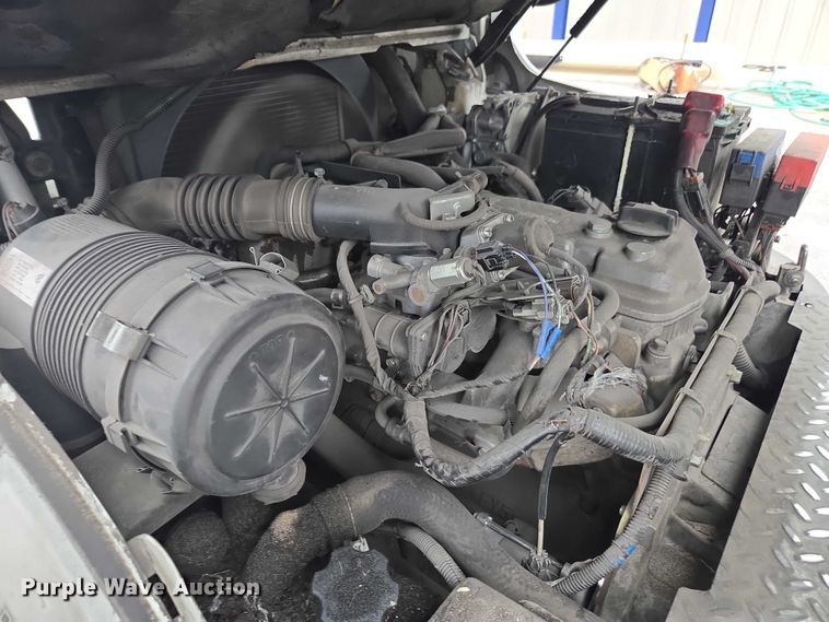 image for item DU2665 2015 Nissan PF70 forklift