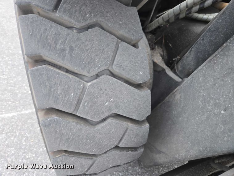 image for item DU2665 2015 Nissan PF70 forklift