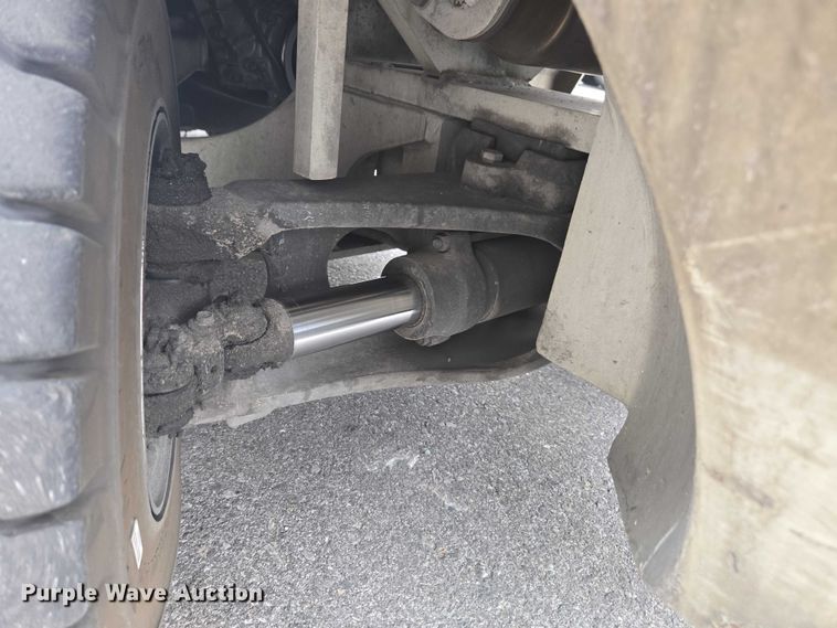 image for item DU2665 2015 Nissan PF70 forklift