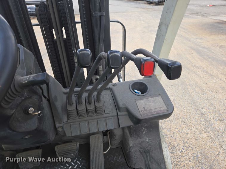 image for item DU2672 2016 UniCarriers PF50 forklift
