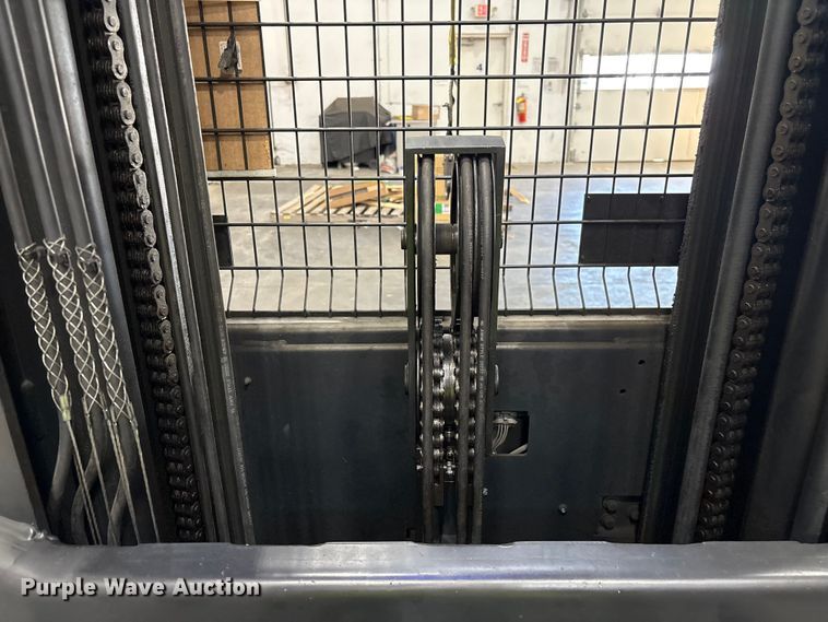 image for item DU2690 2017 Crown SP3520-30 order picker