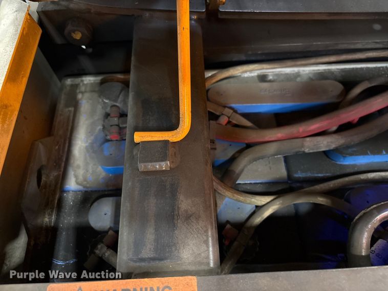 image for item DU2690 2017 Crown SP3520-30 order picker