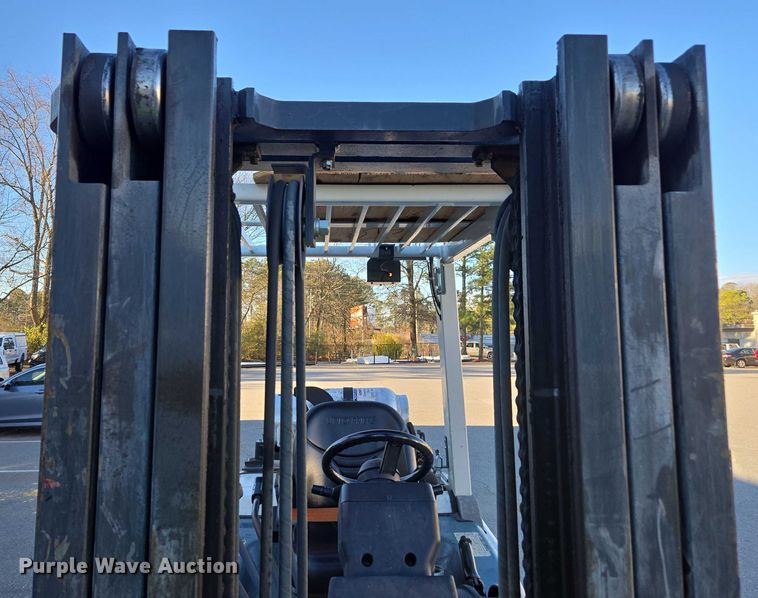 image for item DU2691 2016 UniCarriers PF80YLP forklift
