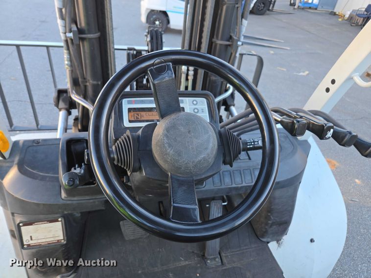 image for item DU2691 2016 UniCarriers PF80YLP forklift