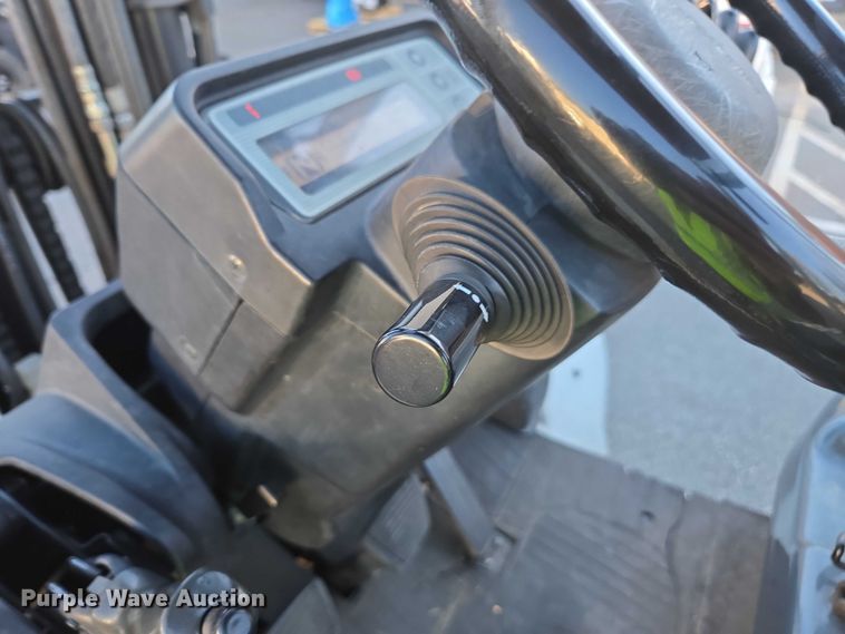 image for item DU2691 2016 UniCarriers PF80YLP forklift