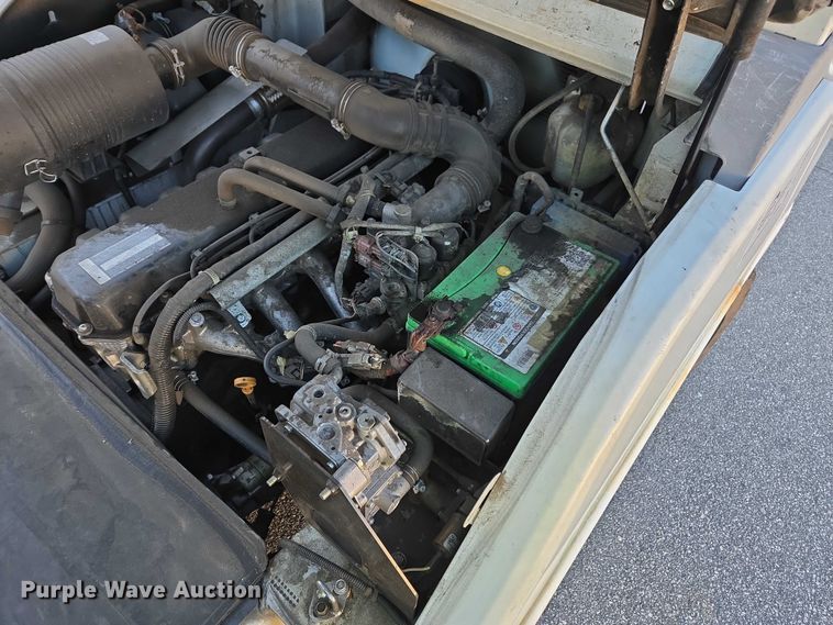 image for item DU2691 2016 UniCarriers PF80YLP forklift