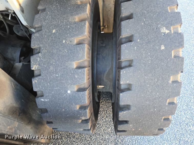 image for item DU2691 2016 UniCarriers PF80YLP forklift