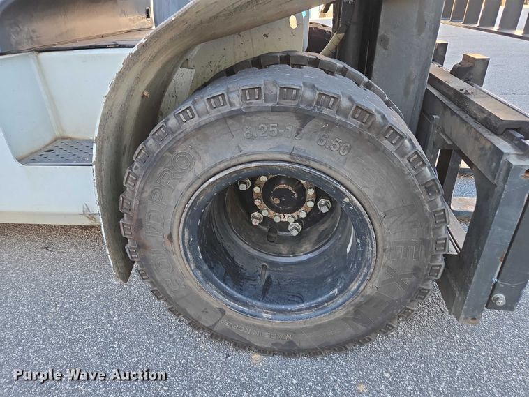 image for item DU2691 2016 UniCarriers PF80YLP forklift