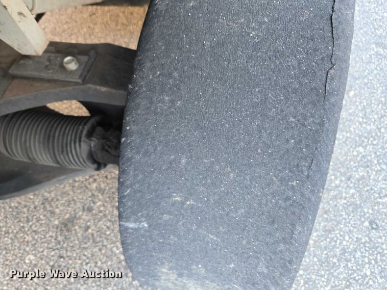 image for item DU2691 2016 UniCarriers PF80YLP forklift