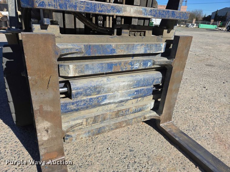 image for item DU2692 2013 Nissan PF60 forklift