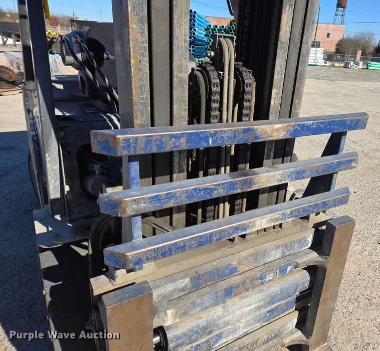 image for item DU2692 2013 Nissan PF60 forklift