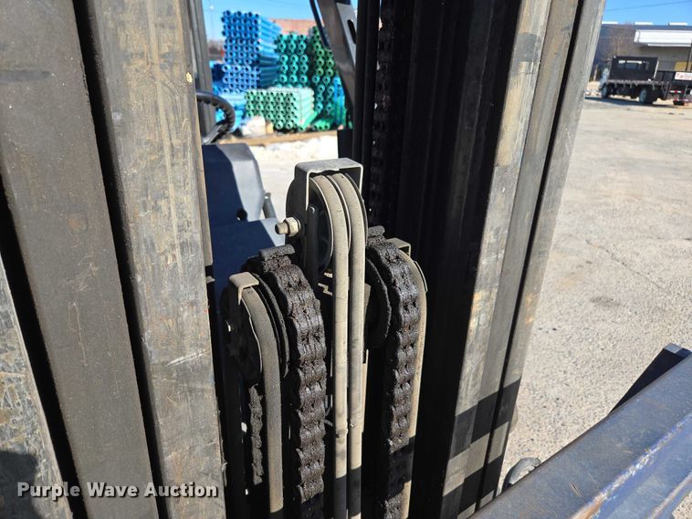 image for item DU2692 2013 Nissan PF60 forklift