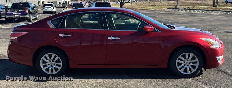 image for item DV0770 2014 Nissan Altima 