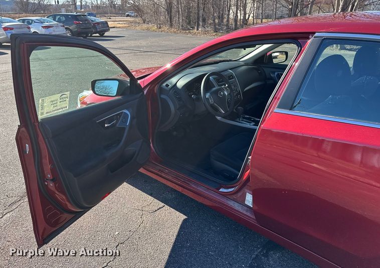 image for item DV0770 2014 Nissan Altima 