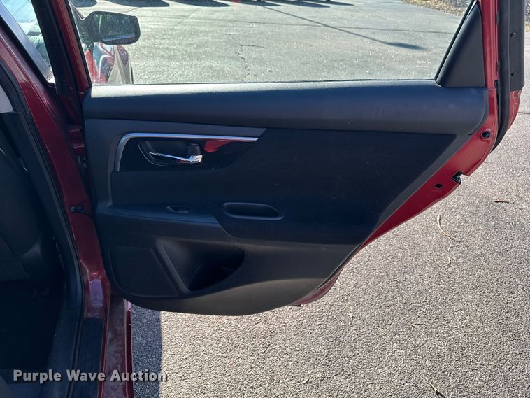 image for item DV0770 2014 Nissan Altima 