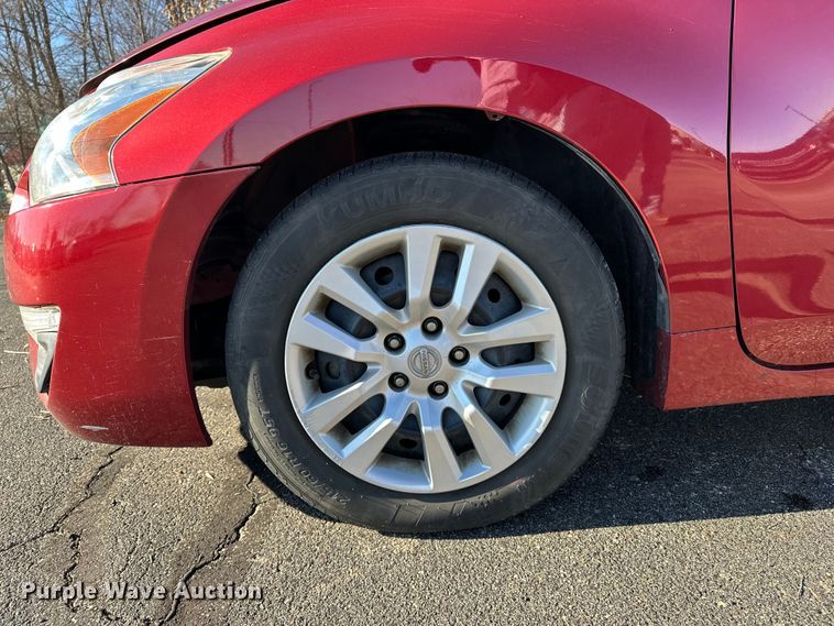 image for item DV0770 2014 Nissan Altima 