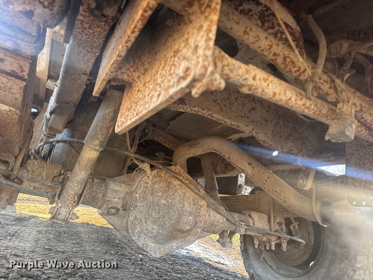 image for item DW6721 2007 Chevrolet Silverado 3500HD Crew Cab pickup truck