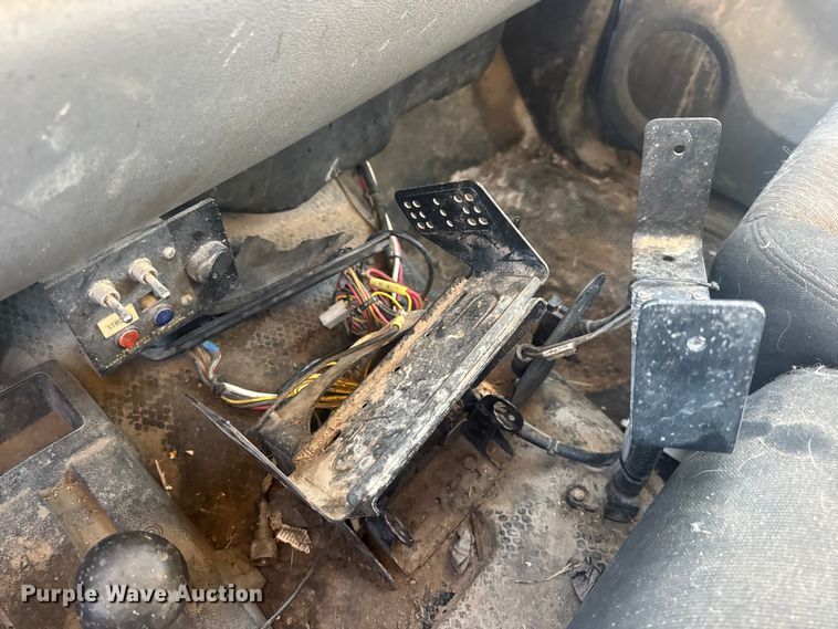 image for item DW6721 2007 Chevrolet Silverado 3500HD Crew Cab pickup truck