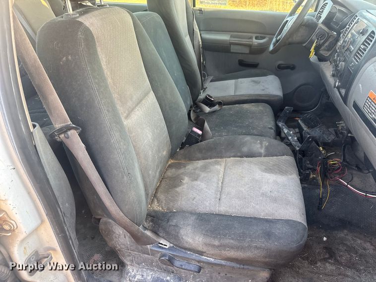 image for item DW6721 2007 Chevrolet Silverado 3500HD Crew Cab pickup truck