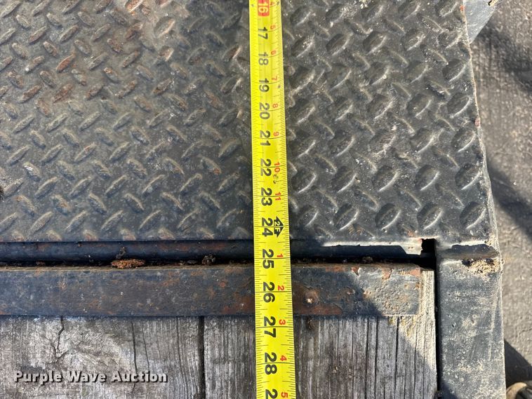 image for item DW6749 2017 Rice FMEH8220 equipment trailer