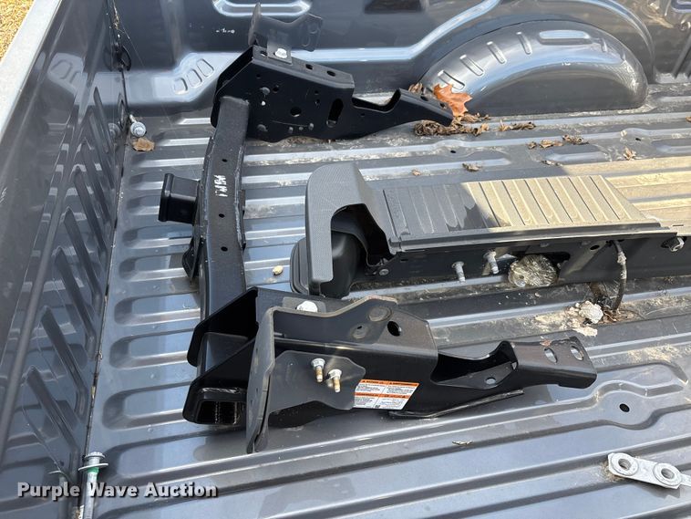 image for item DW7379 Ford pickup truck bed