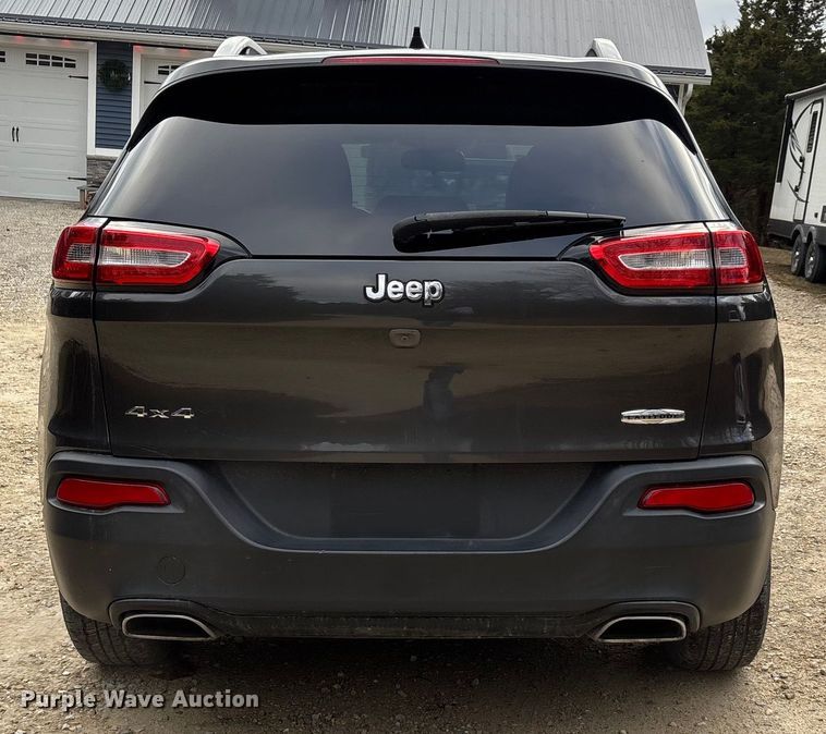 image for item DW7386 2016 Jeep Cherokee SUV