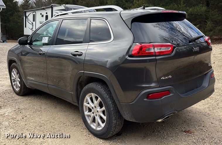 image for item DW7386 2016 Jeep Cherokee SUV
