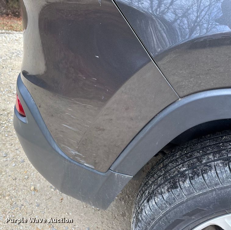 image for item DW7386 2016 Jeep Cherokee SUV