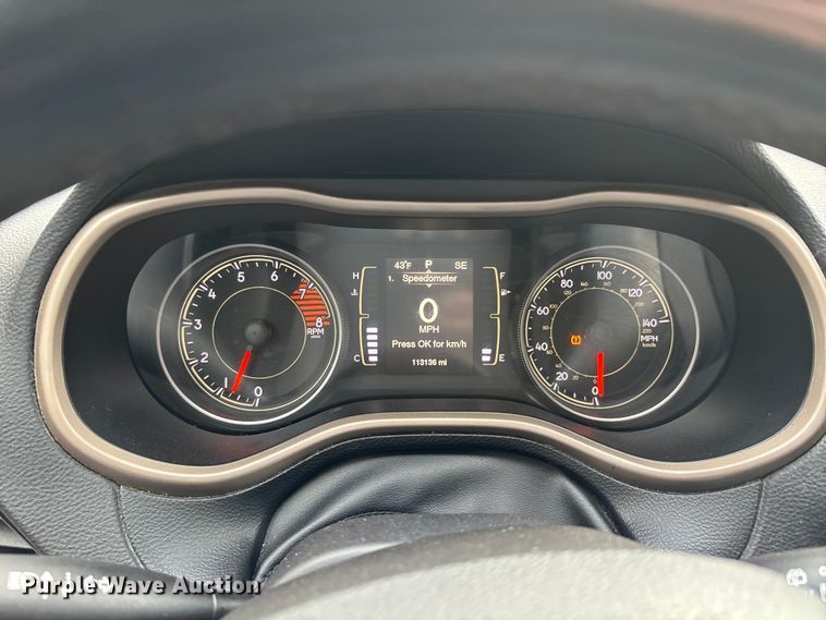 image for item DW7386 2016 Jeep Cherokee SUV