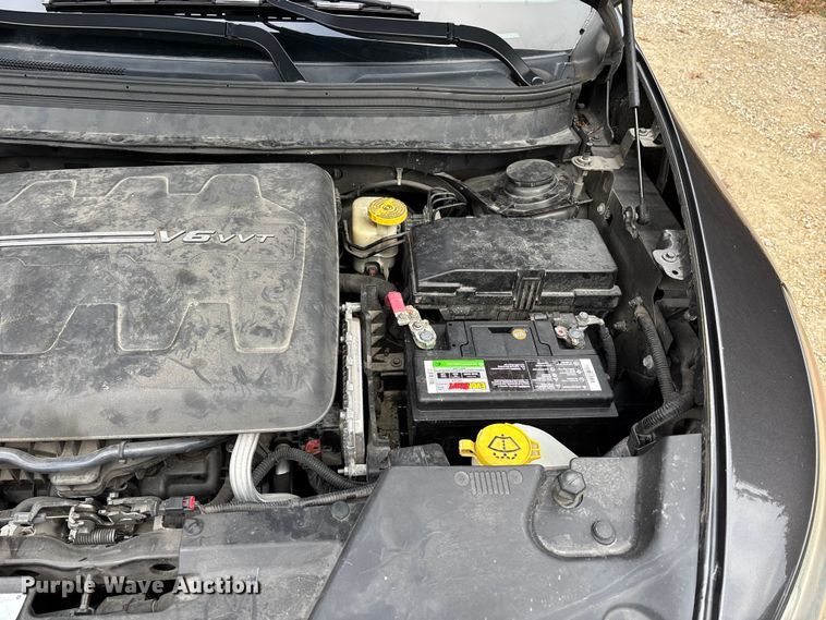 image for item DW7386 2016 Jeep Cherokee SUV