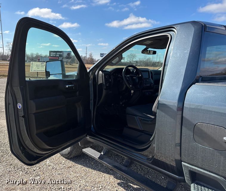 image for item DW7388 2020 Chevrolet Silverado 3500HD pickup truck