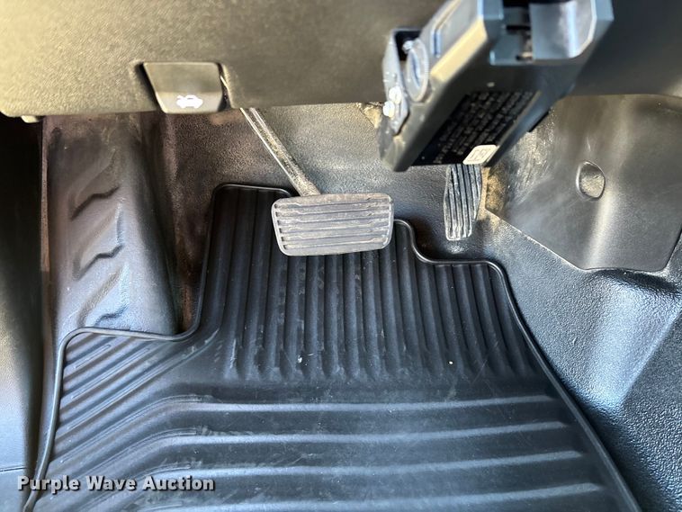 image for item DW7388 2020 Chevrolet Silverado 3500HD pickup truck