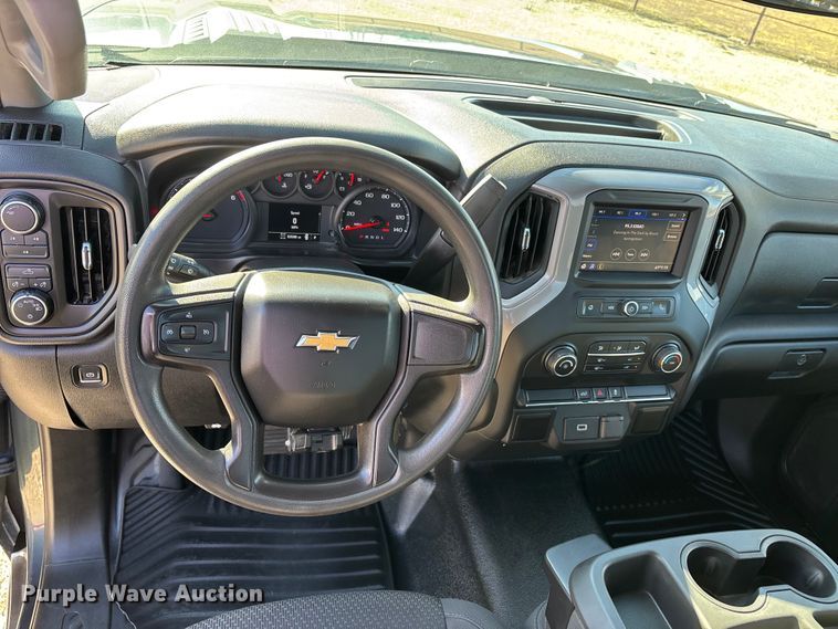 image for item DW7388 2020 Chevrolet Silverado 3500HD pickup truck