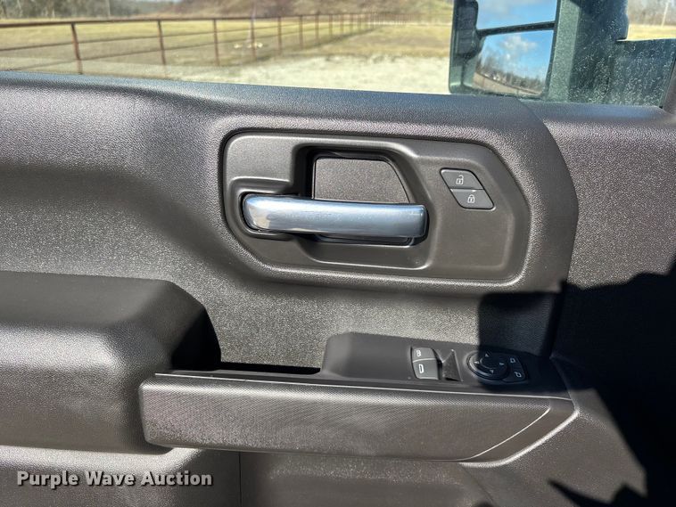 image for item DW7388 2020 Chevrolet Silverado 3500HD pickup truck
