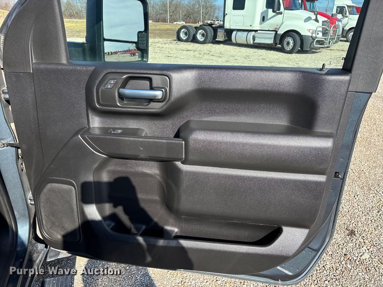 image for item DW7388 2020 Chevrolet Silverado 3500HD pickup truck