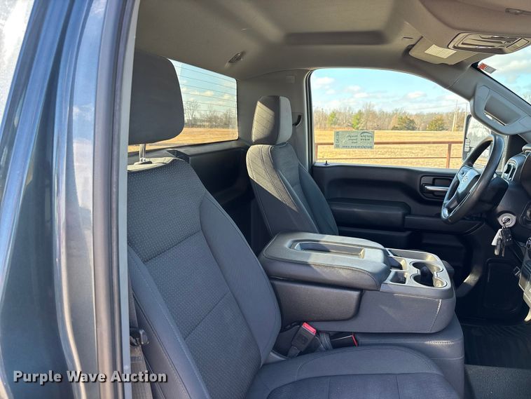 image for item DW7388 2020 Chevrolet Silverado 3500HD pickup truck