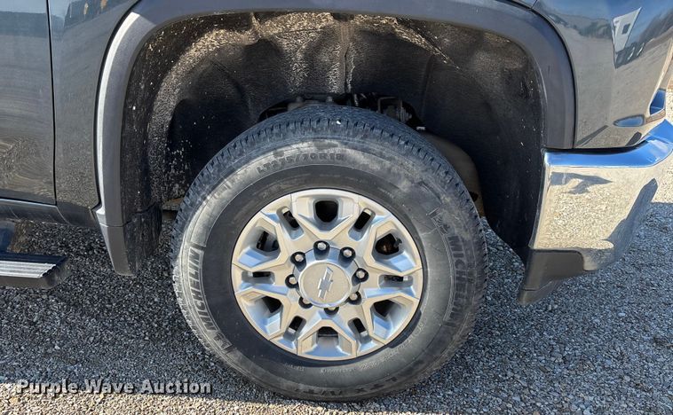 image for item DW7388 2020 Chevrolet Silverado 3500HD pickup truck